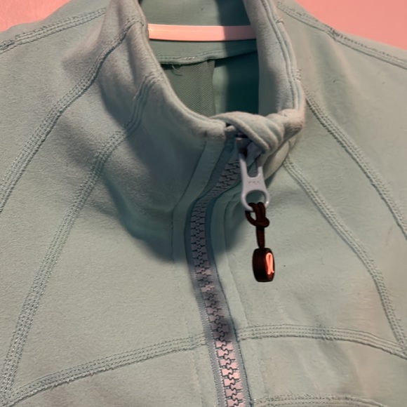 Lululemon Define - Picture 5 of 5
